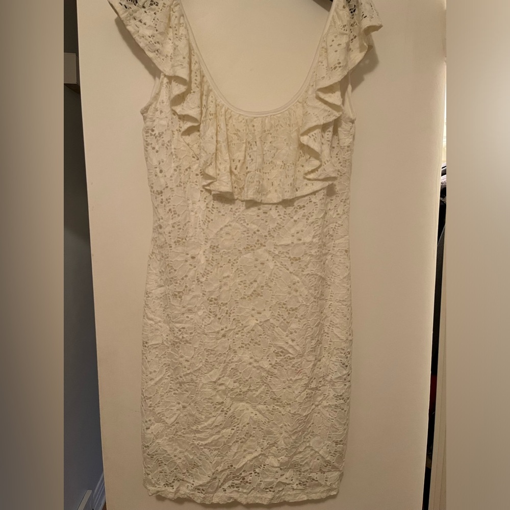 BCBGMAXAZRIA